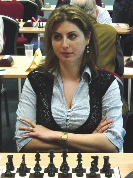 Adina Hamdouchi